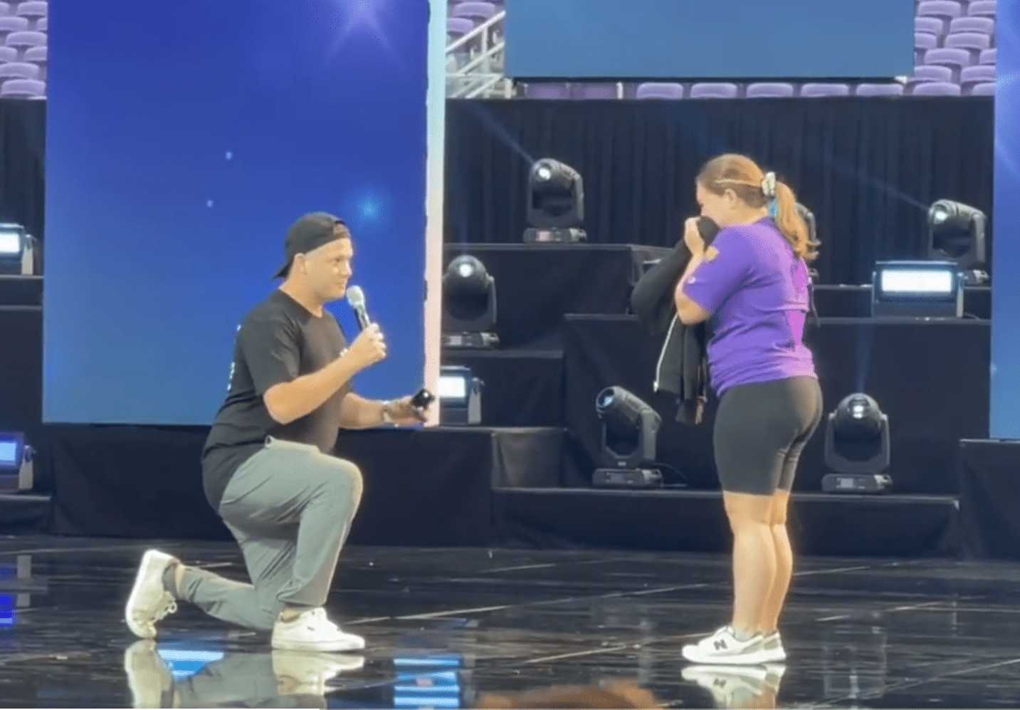 The first wedding proposal on VeeCon mainstage just happened.